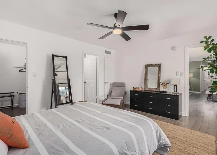 Charming Tempe 3B2B Oasis