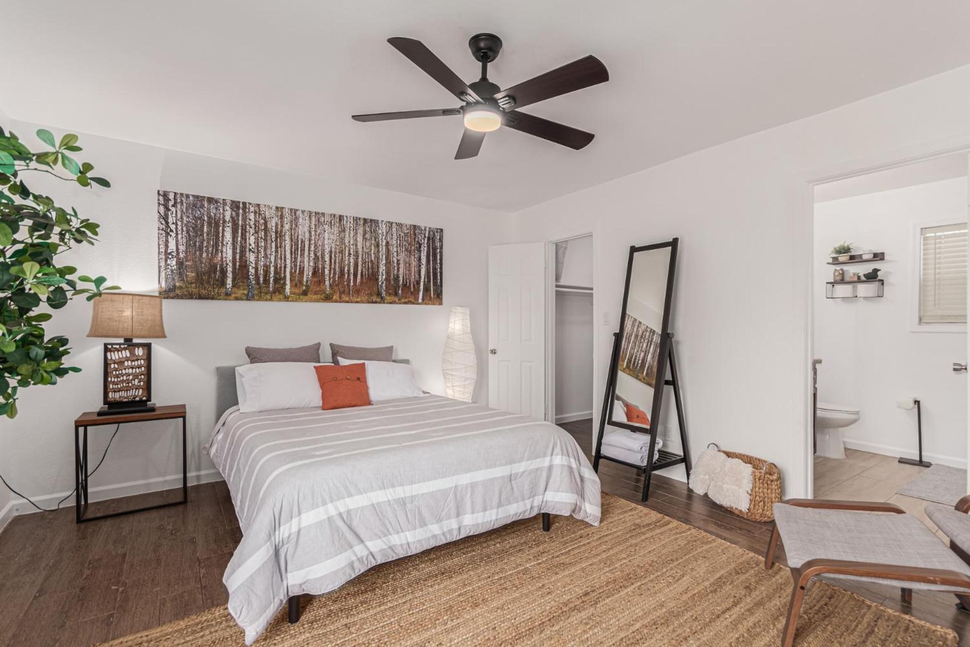 Charming 3b2b Oasis Apartment Tempe